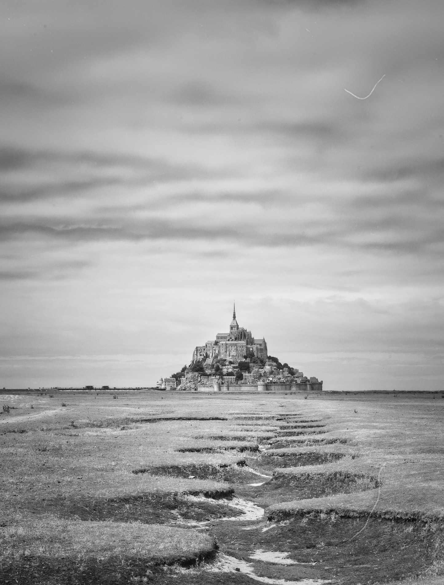 Saint-Michel - Mount in black and white